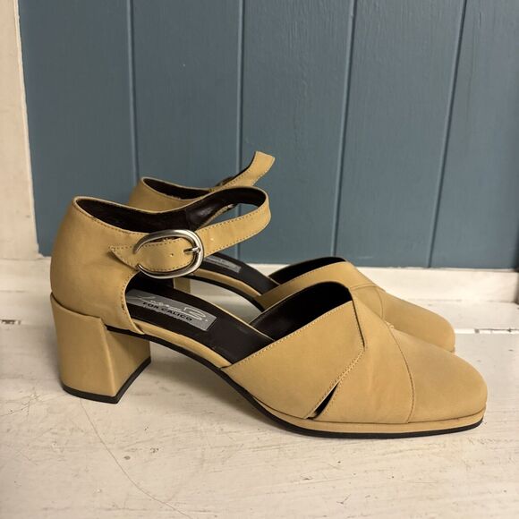 Vintage Luce B. For Calico Allowance beige Tan d'orsay stacked‎ pumps size 8.5N - Picture 3 of 8